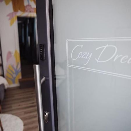 Cozy Dreams: Deluxe 2-Zimmer-Apartment -Kueche Nürnberg Kültér fotó