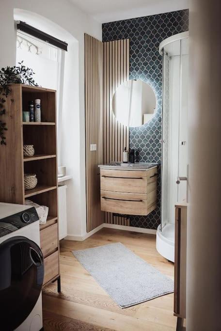 Cozy Dreams: Deluxe 2-Zimmer-Apartment -Kueche Nürnberg Kültér fotó